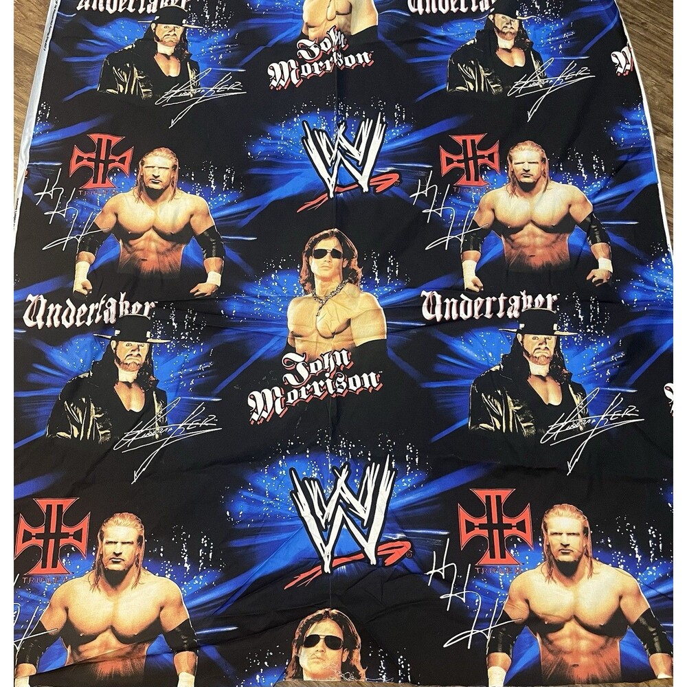 World Wrestling WWE Fabric Undertaker John Morrison Triple H 4 Yards  2008